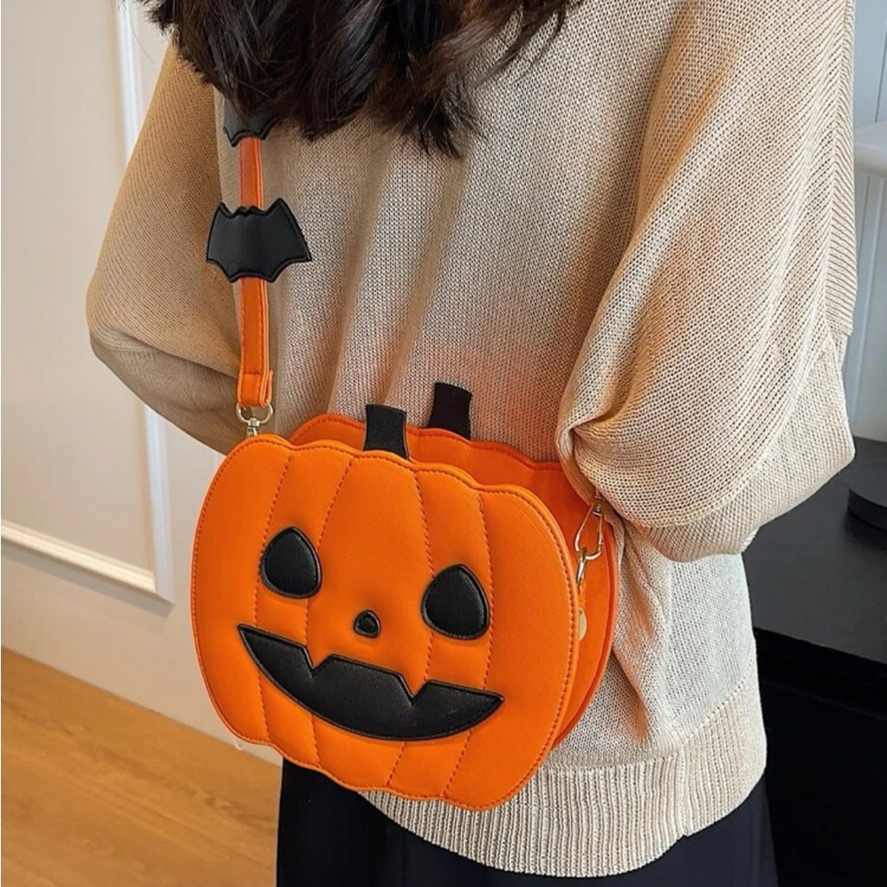 Happy Jack-O-Lantern Orange Pumpkin Purse